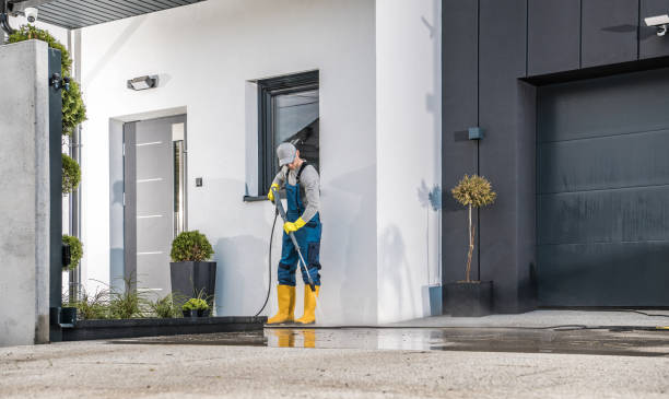Best Rust Removal  in Grantsburg, WI